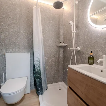 Collina Comfort Design-studio By Vacations 아로사