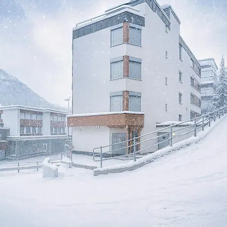 Collina Comfort Design-studio By Vacations 아로사